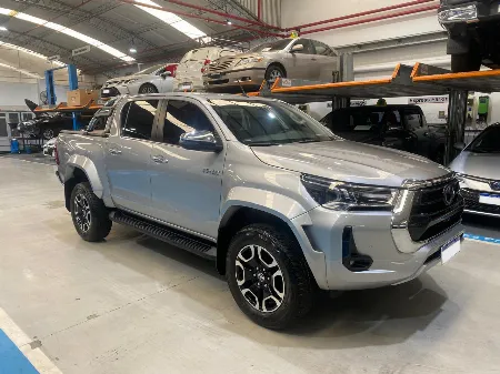 HILUX 4X4 SRX 2024- imgN°5