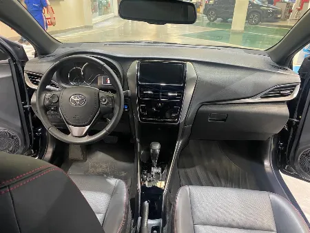 YARIS S CVT 2024- imgN°9