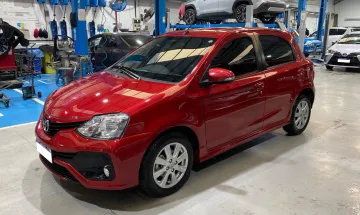 TOYOTA ETIOS XLS 2017