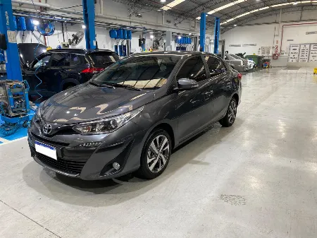 YARIS XLS SEDAN PACK 2021- imgN°3