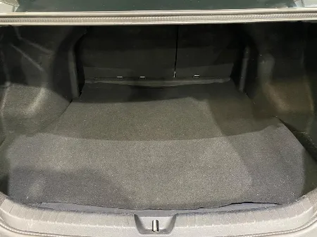 YARIS XLS SEDAN PACK 2021- imgN°6