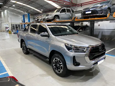 HILUX SRX 4X4 AT 2023- imgN°2