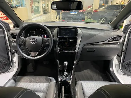YARIS XLS PACK CVT 2024- imgN°6