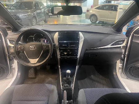 YARIS XLS MANUAL 2019- imgN°2