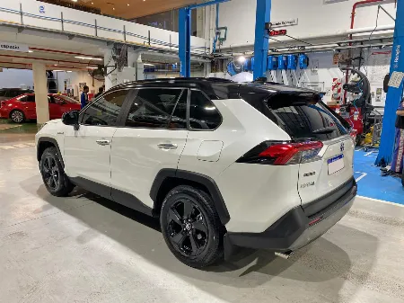 RAV4 4X2 HV LIMITED 2019- imgN°9