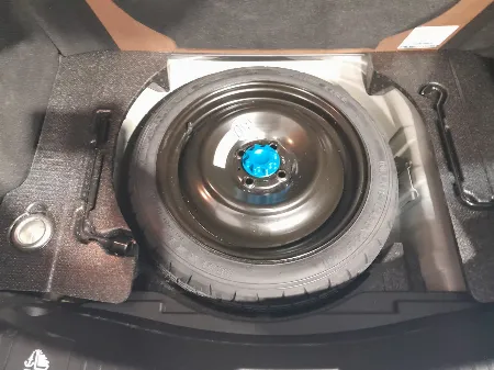 YARIS S CVT 2025 - imgN°9