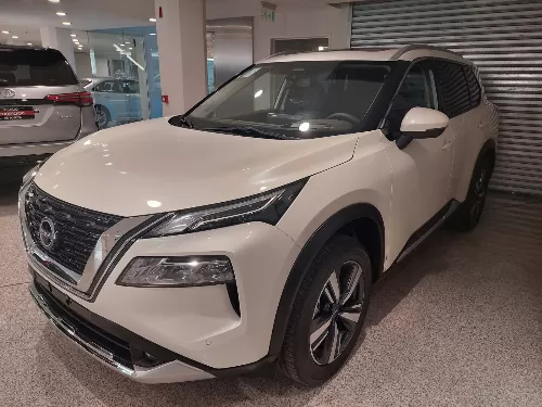 NISSAN XTRAIL EXCLUSIVE 2024