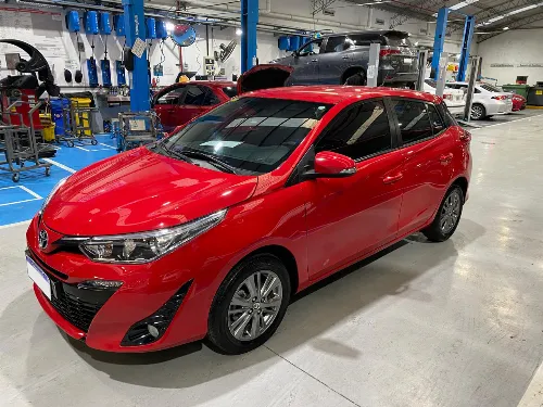 TOYOTA YARIS XLS 2020